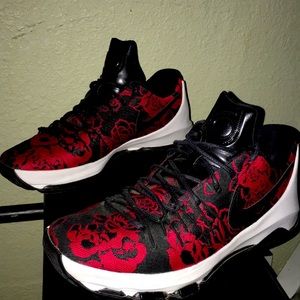 KD 8 Floral Size 11.5